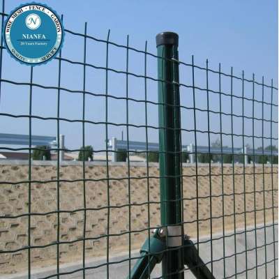 green plastic pvc farm fence with construction poles/ temporary cheap price welded wire mesh roll horse fence guangzhou